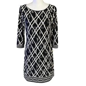 WHBM Size S Shift Dress Black White Print Office Career
